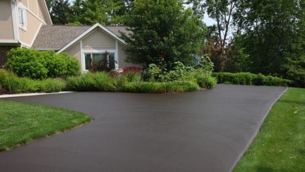 Things You Must Consider While Hiring Driveway Contractors