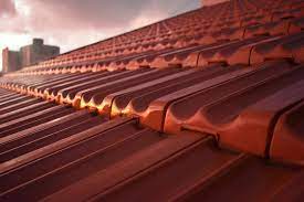 Benefits of hiring a professional roofing company.